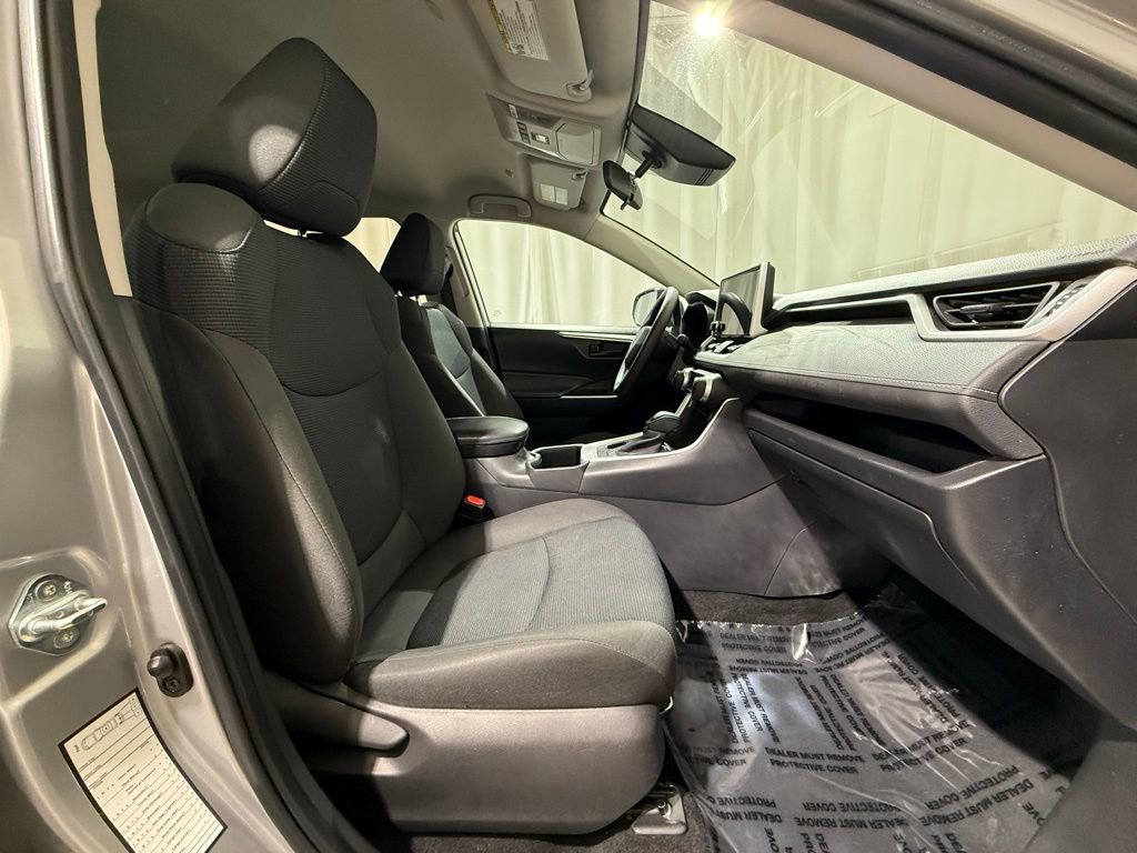 Certified 2024 Toyota RAV4 LE image 21