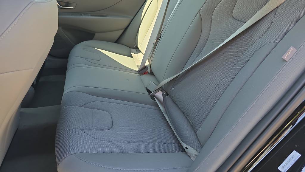 New 2026 Hyundai Elantra SE w/ Cargo Package FWD image 28