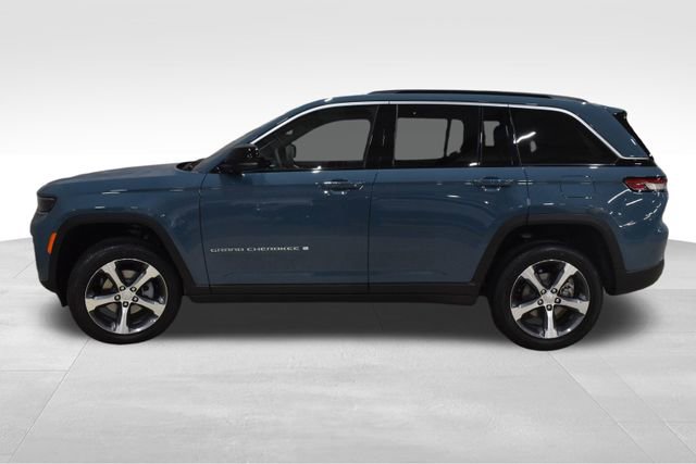 New 2026 Jeep Grand Cherokee Limited w/ Trailer Tow Package image 6
