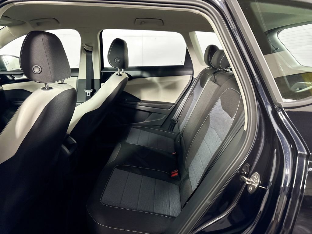 New 2026 Volkswagen Taos S AWD/4WD image 19