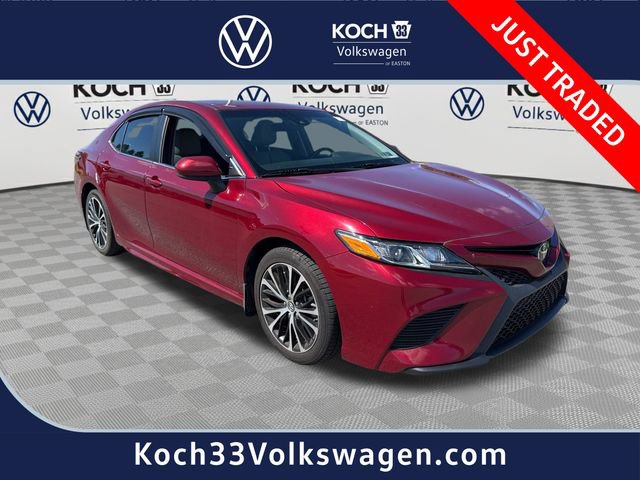 Used 2018 Toyota Camry SE