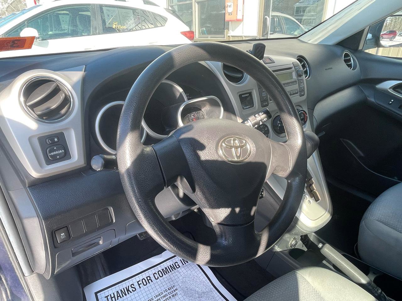 Used 2010 Toyota Matrix S image 12