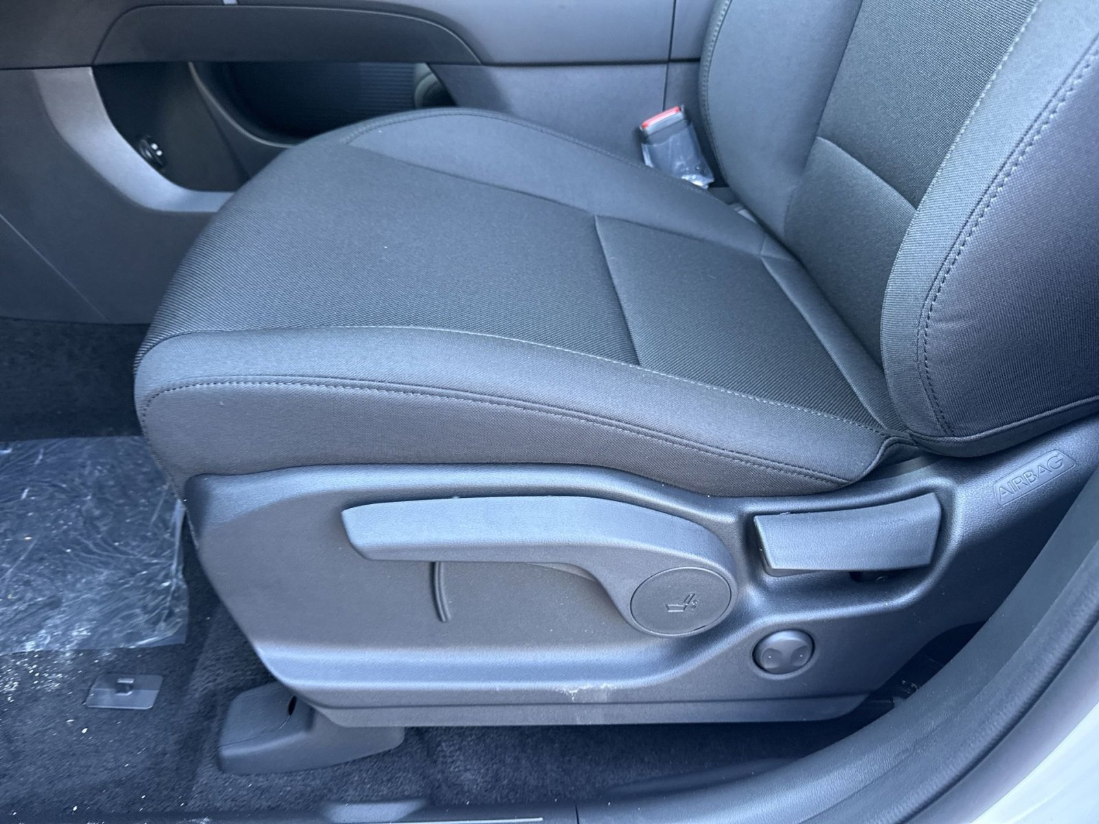 New 2026 Hyundai Santa Fe SE image 14