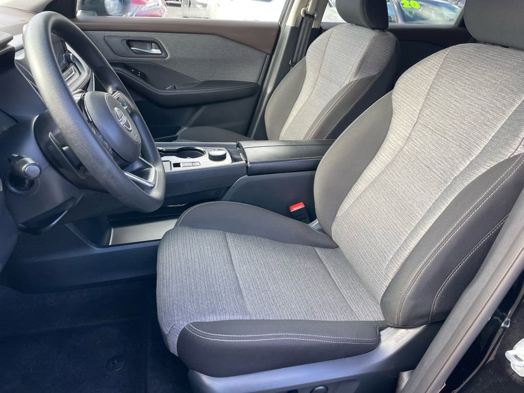 Certified 2023 Nissan Rogue SV AWD/4WD image 5