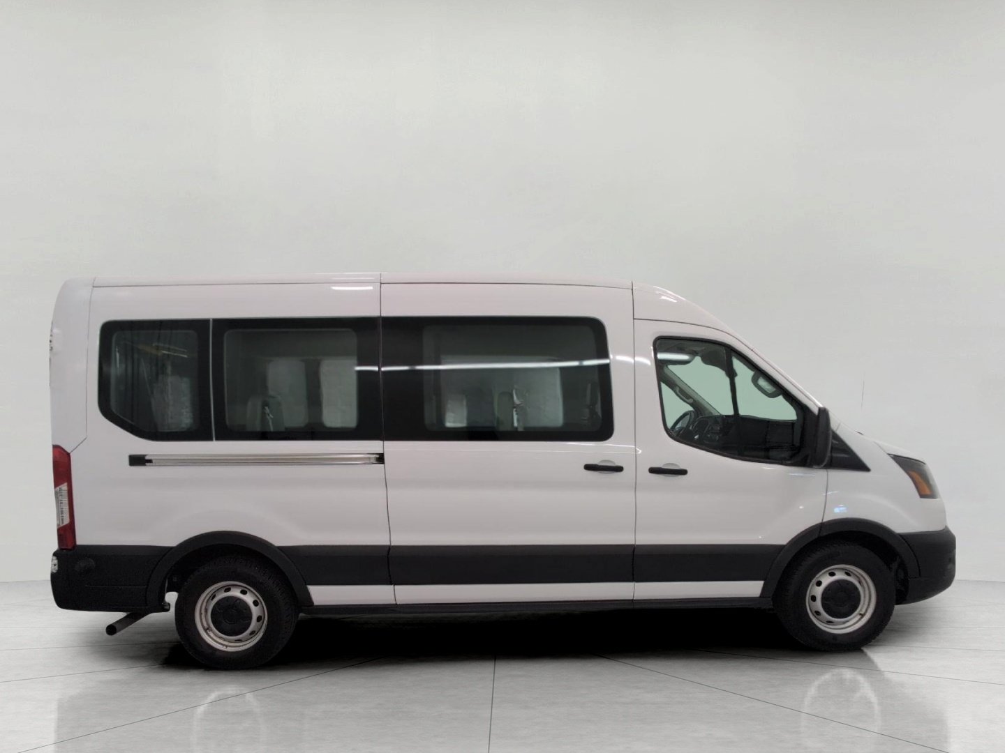 Used 2020 Ford Transit 350 XL RWD image 10