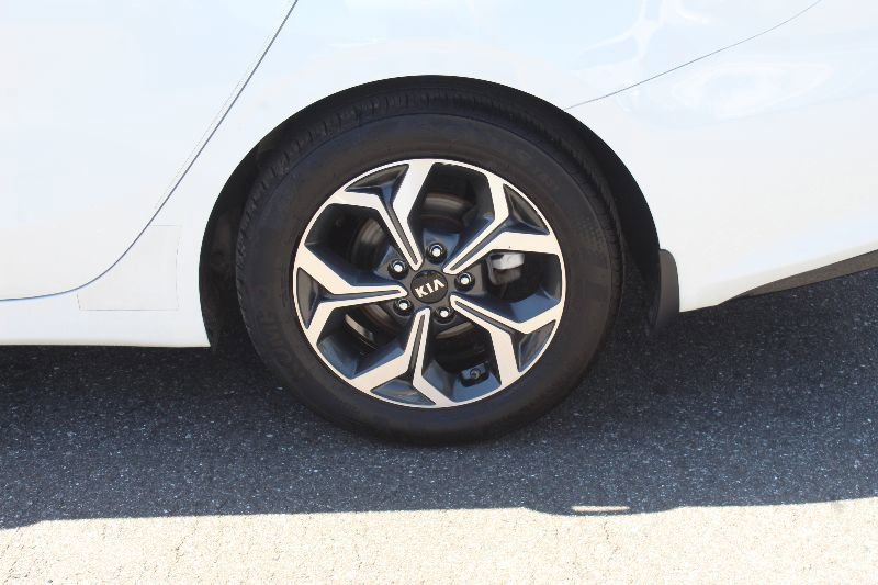 Used 2021 Kia Forte LXS image 6