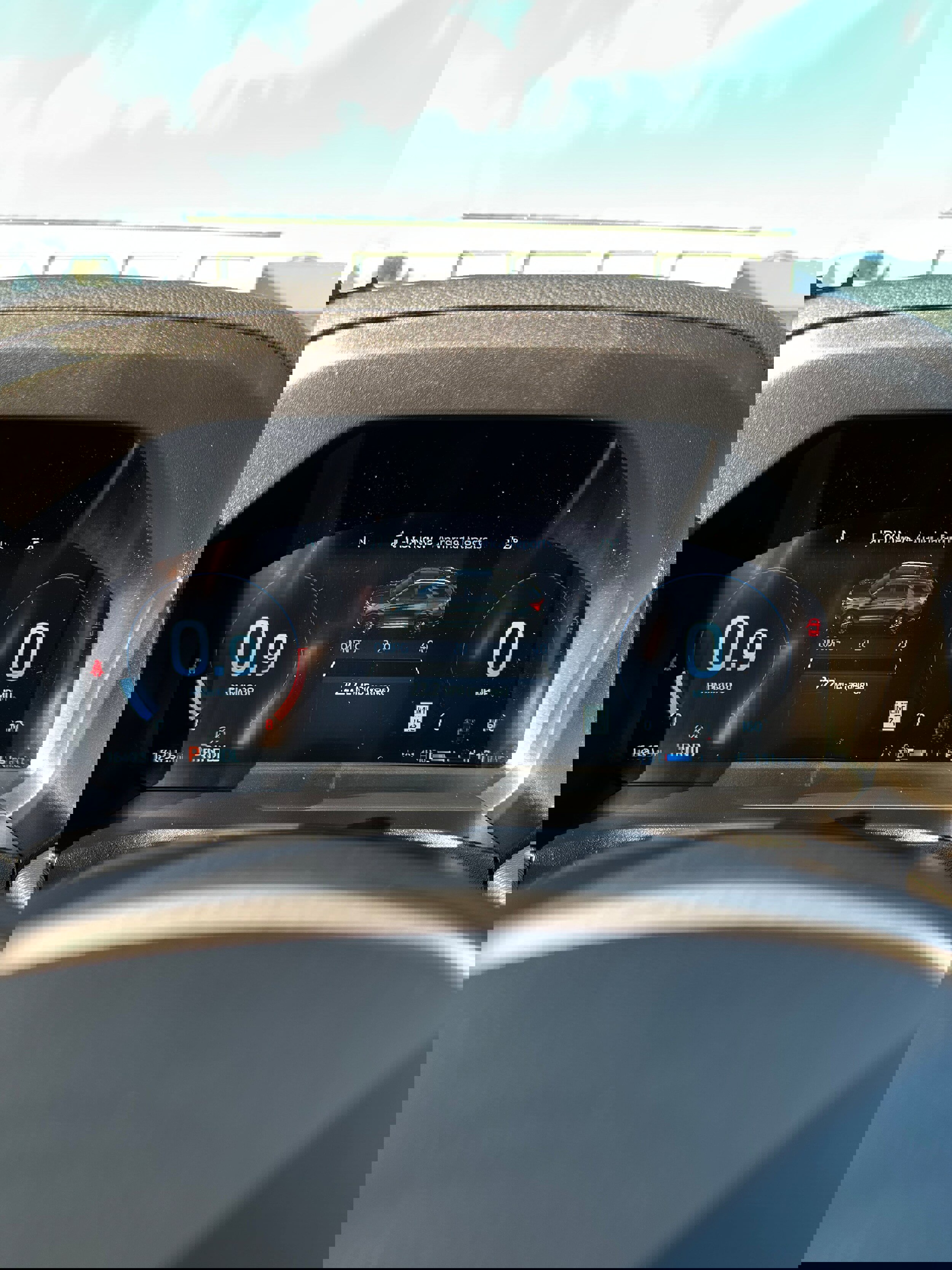 Used 2025 Ford Explorer Active w/ Active Comfort Package image 13