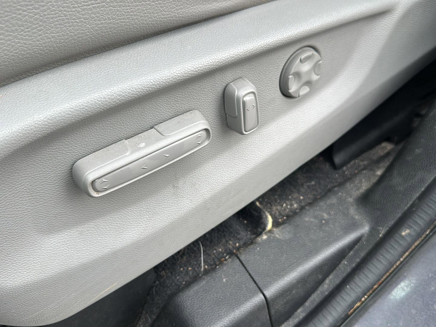 Used 2019 Honda Odyssey Elite image 12