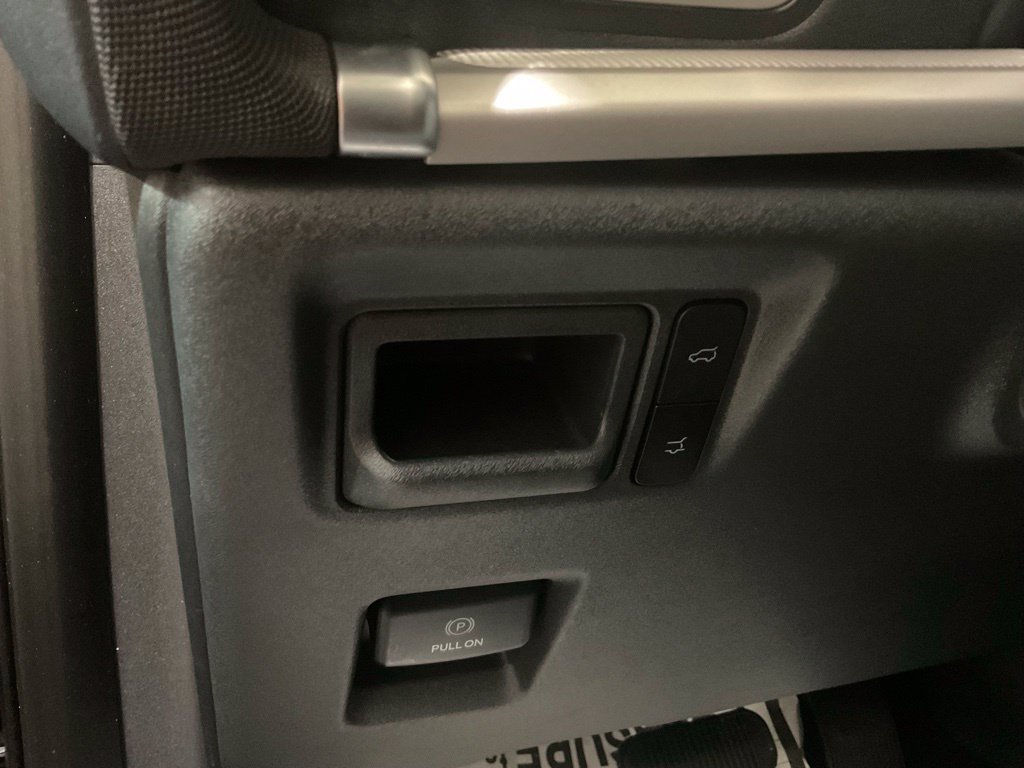 Used 2025 Ford Expedition Active RWD image 8