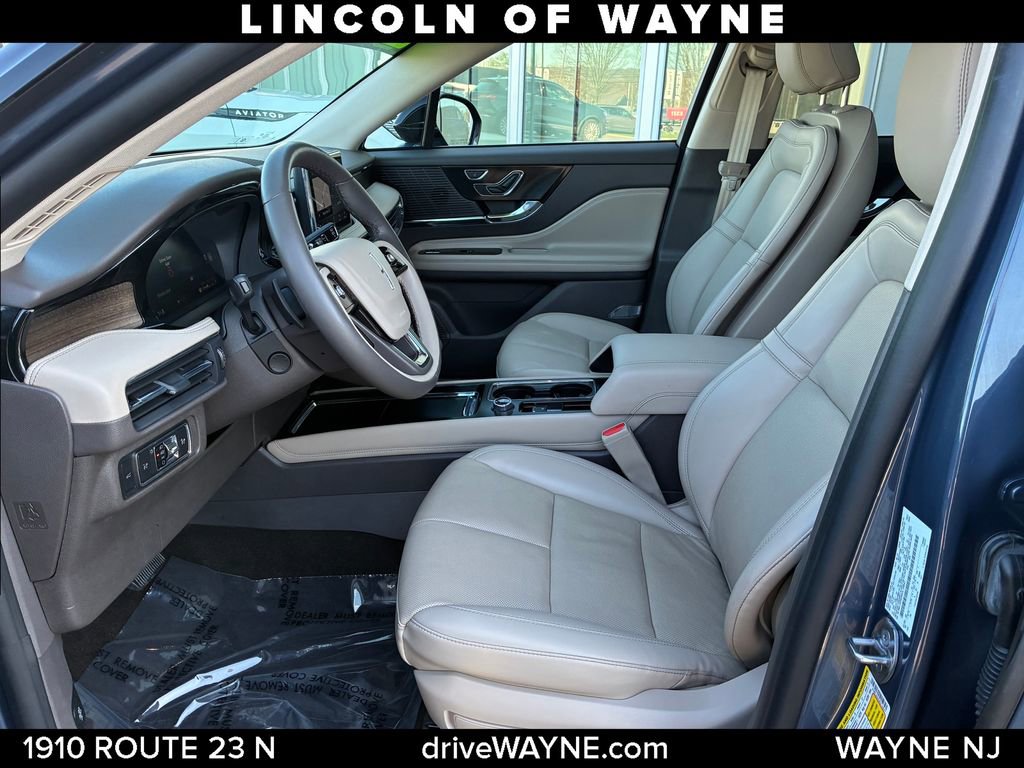 Certified 2022 Lincoln Corsair Reserve w/ Equipment Group 201A AWD/4WD image 12