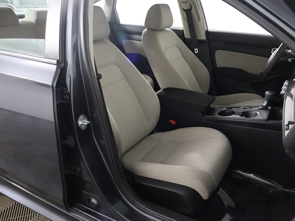 Used 2023 Honda Civic LX image 26