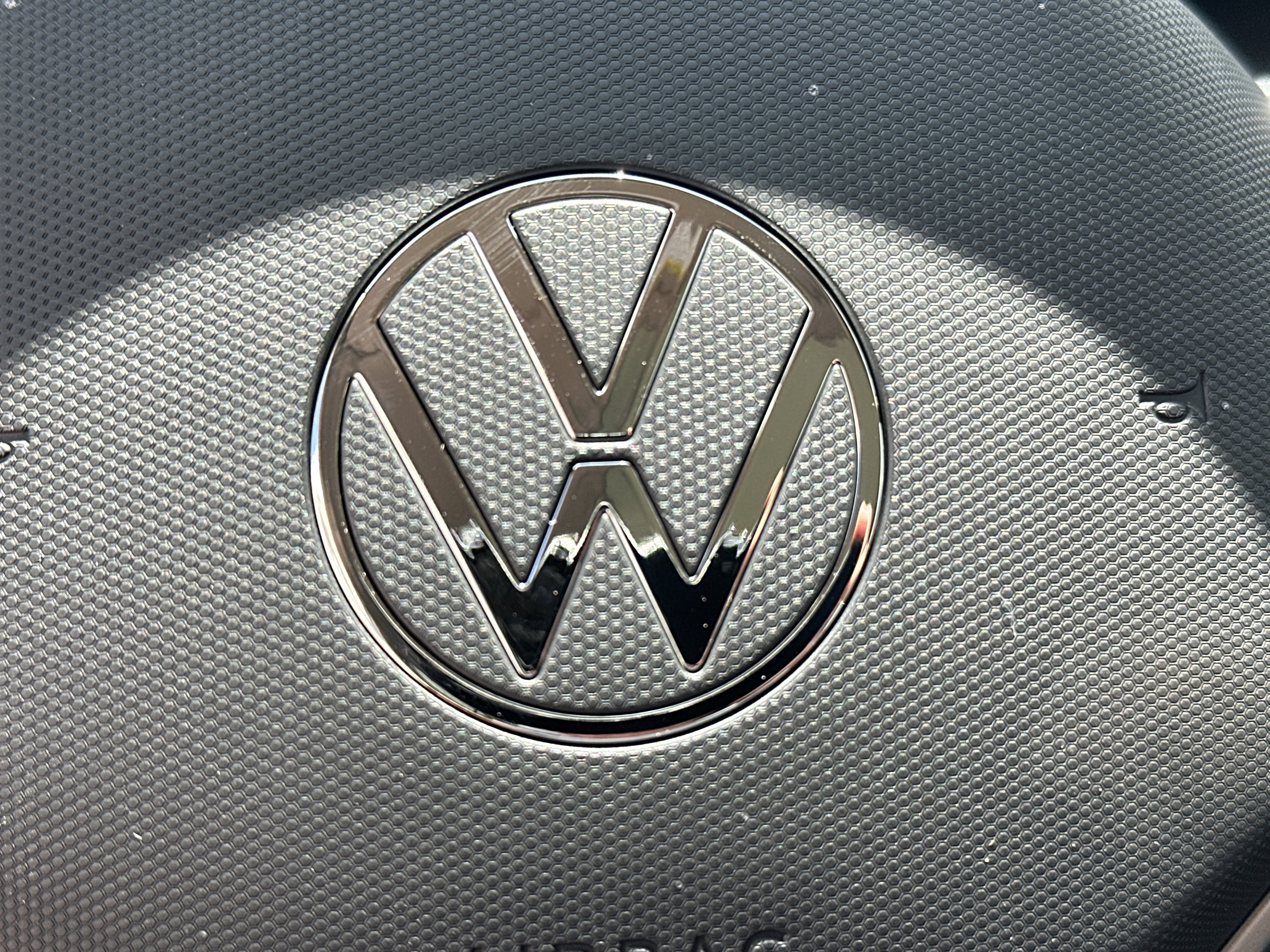 New 2026 Volkswagen Atlas SE image 18