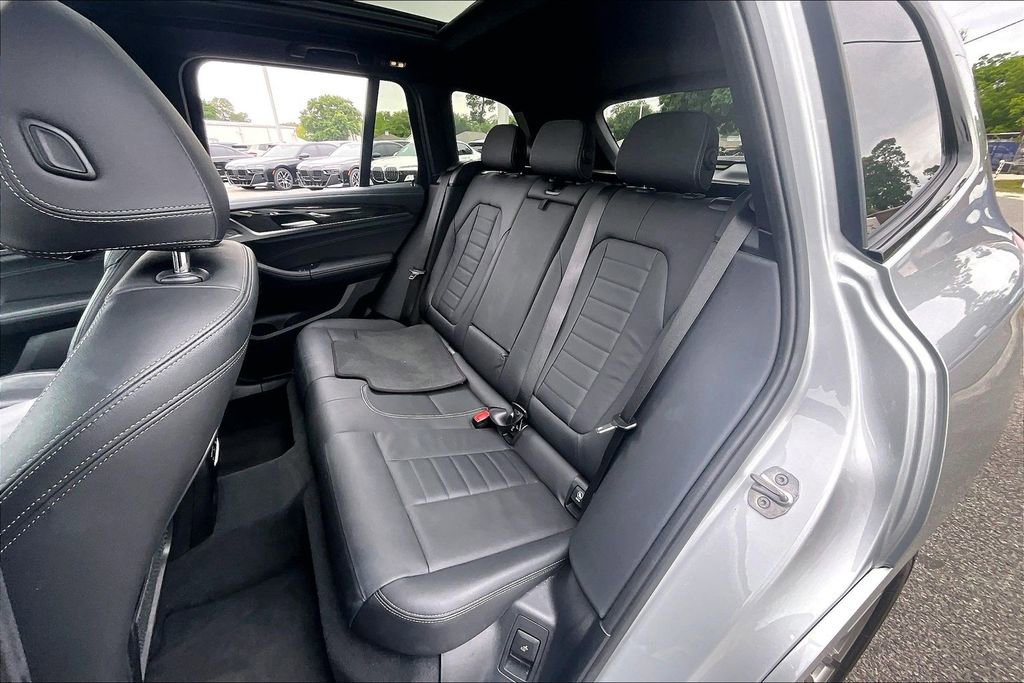 Used 2020 BMW X3 xDrive30i w/ Executive Package AWD/4WD image 18