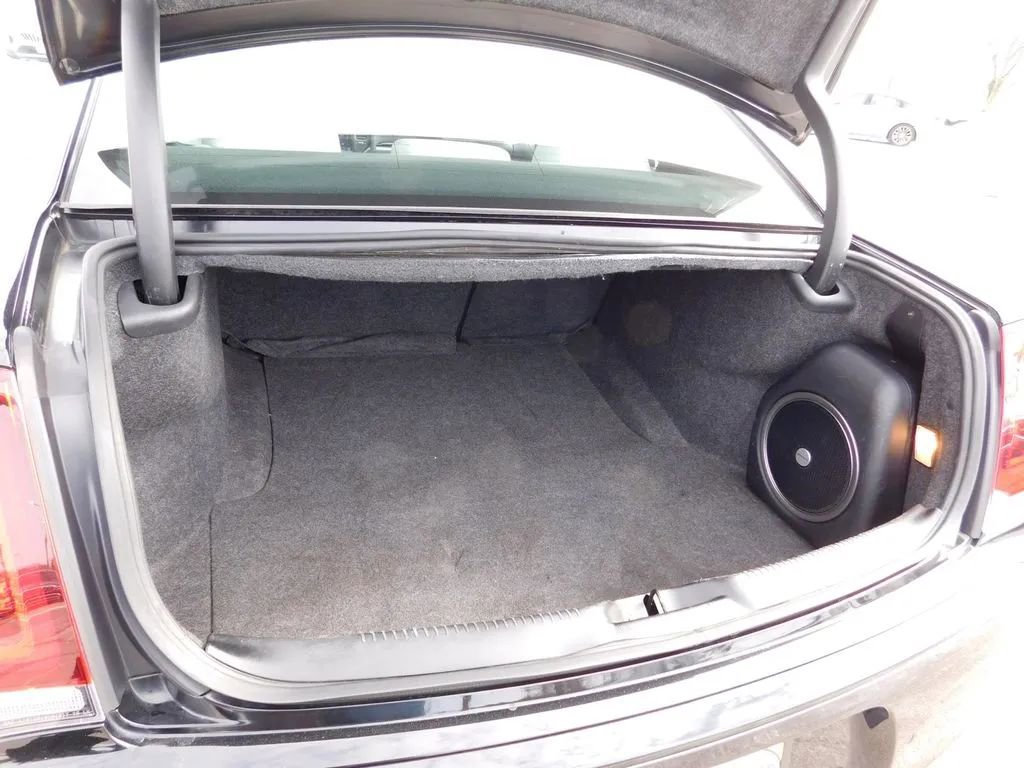 Used 2021 Chrysler 300 S w/ S Model Appearance Package image 8