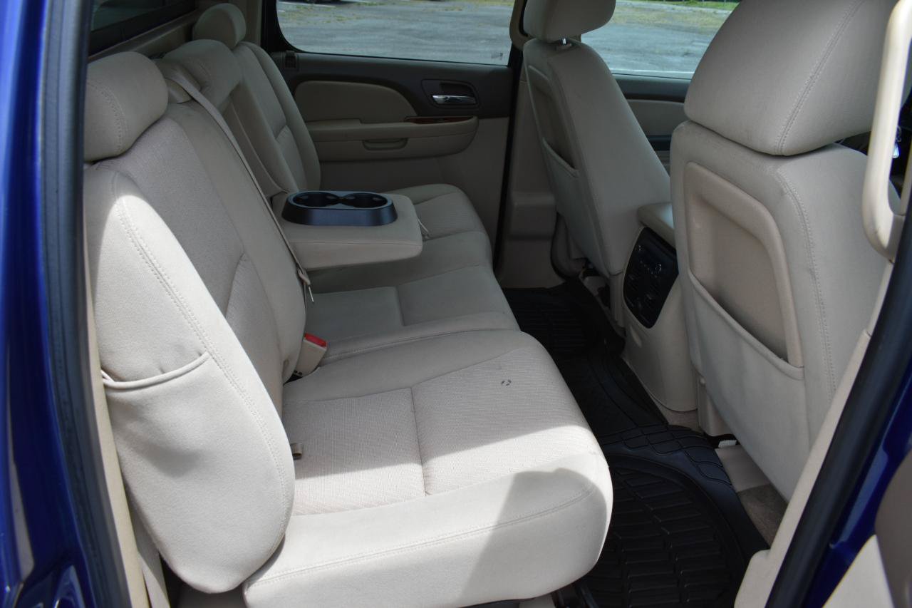 Used 2013 Chevrolet Avalanche LS RWD image 26