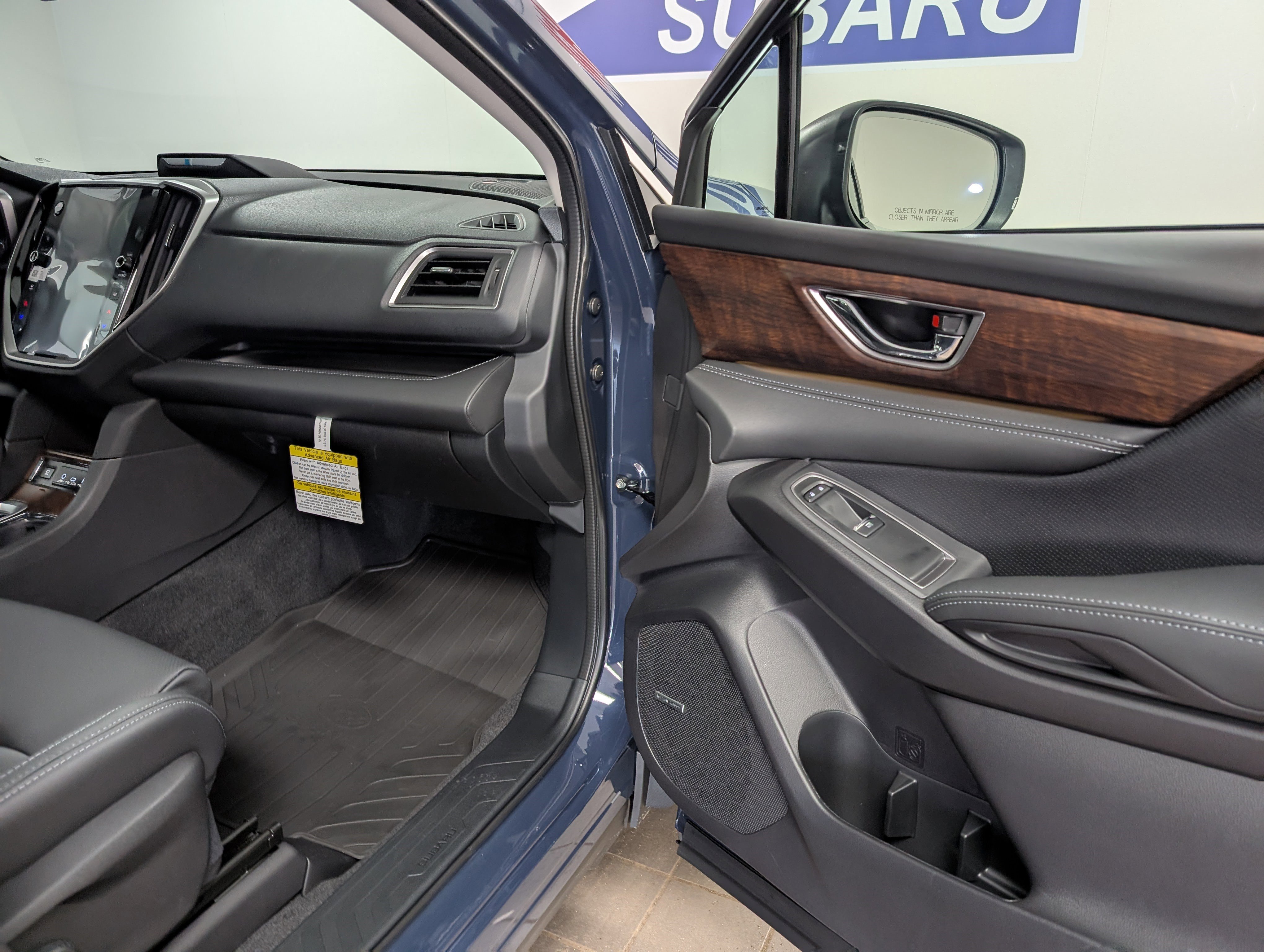 New 2025 Subaru Ascent Touring w/ Popular Package #2 image 37