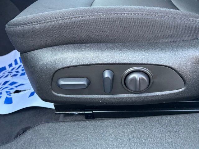 Used 2025 Chevrolet Malibu LT image 15