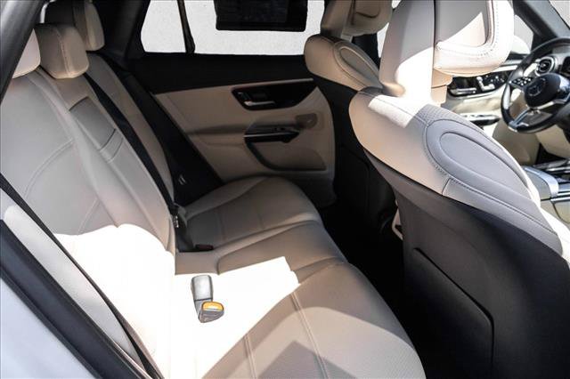 Certified 2025 Mercedes-Benz GLC 300 4MATIC image 23