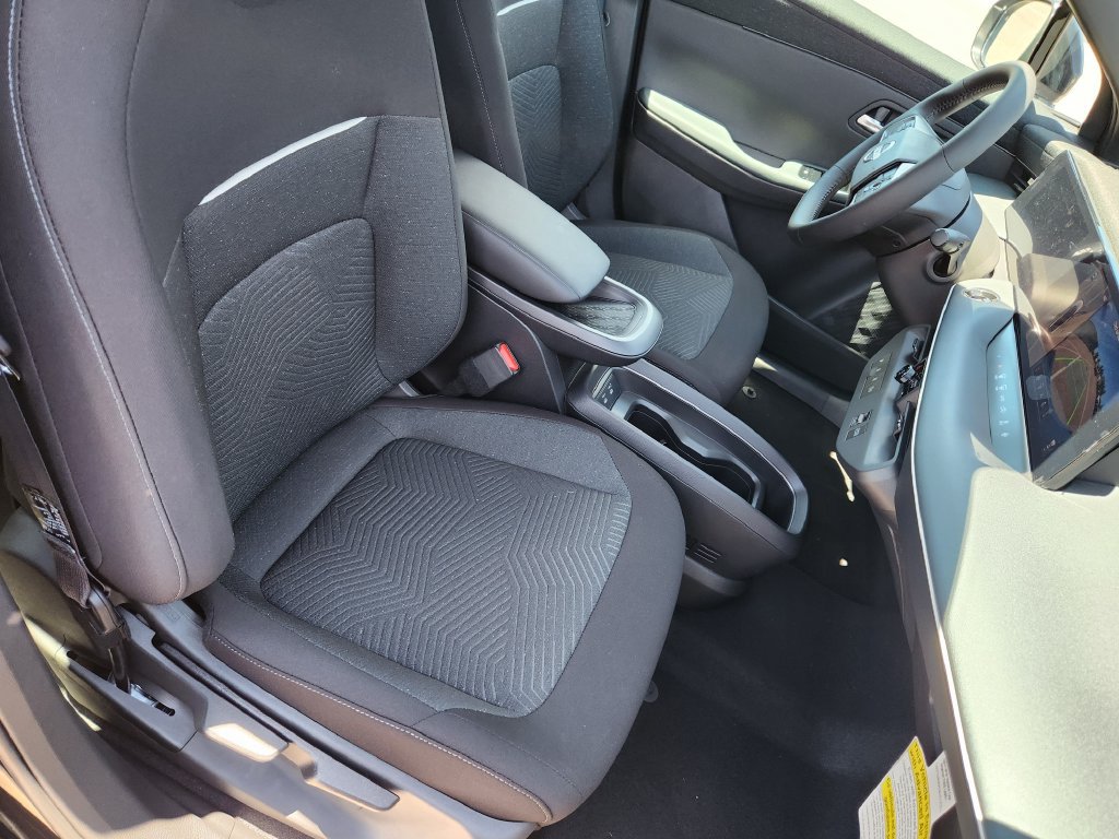 New 2026 Nissan Leaf w/ Floor Mat Package (S+) FWD image 11