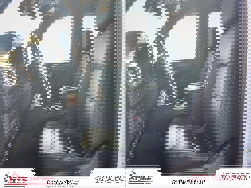 Used 2024 Chevrolet Tahoe LT image 15