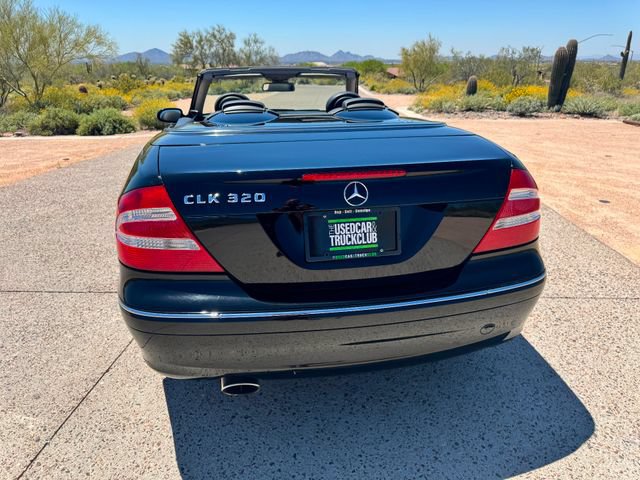 Used 2005 Mercedes-Benz CLK 320 Cabriolet image 17