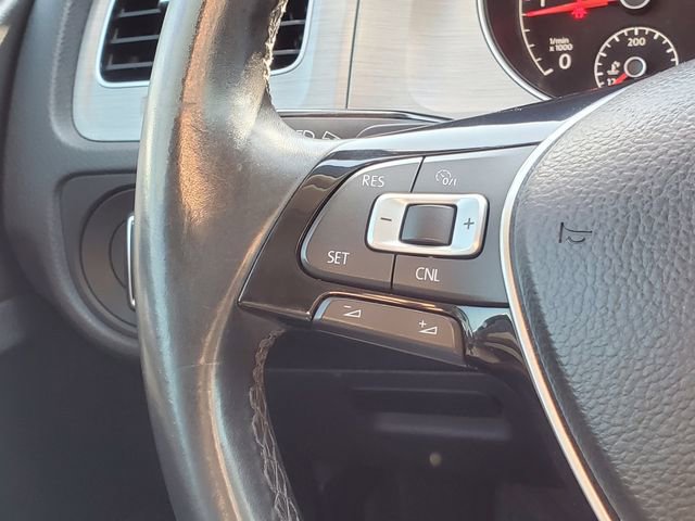 Used 2015 Volkswagen Golf TDI S FWD image 13