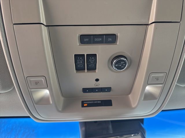 Used 2016 Chevrolet Tahoe LTZ image 36