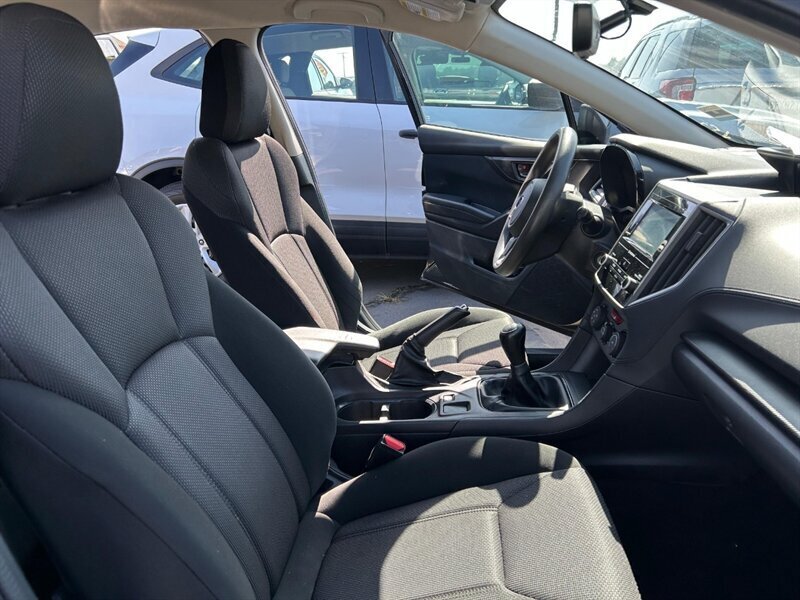 Used 2019 Subaru Impreza 2.0i AWD/4WD image 39