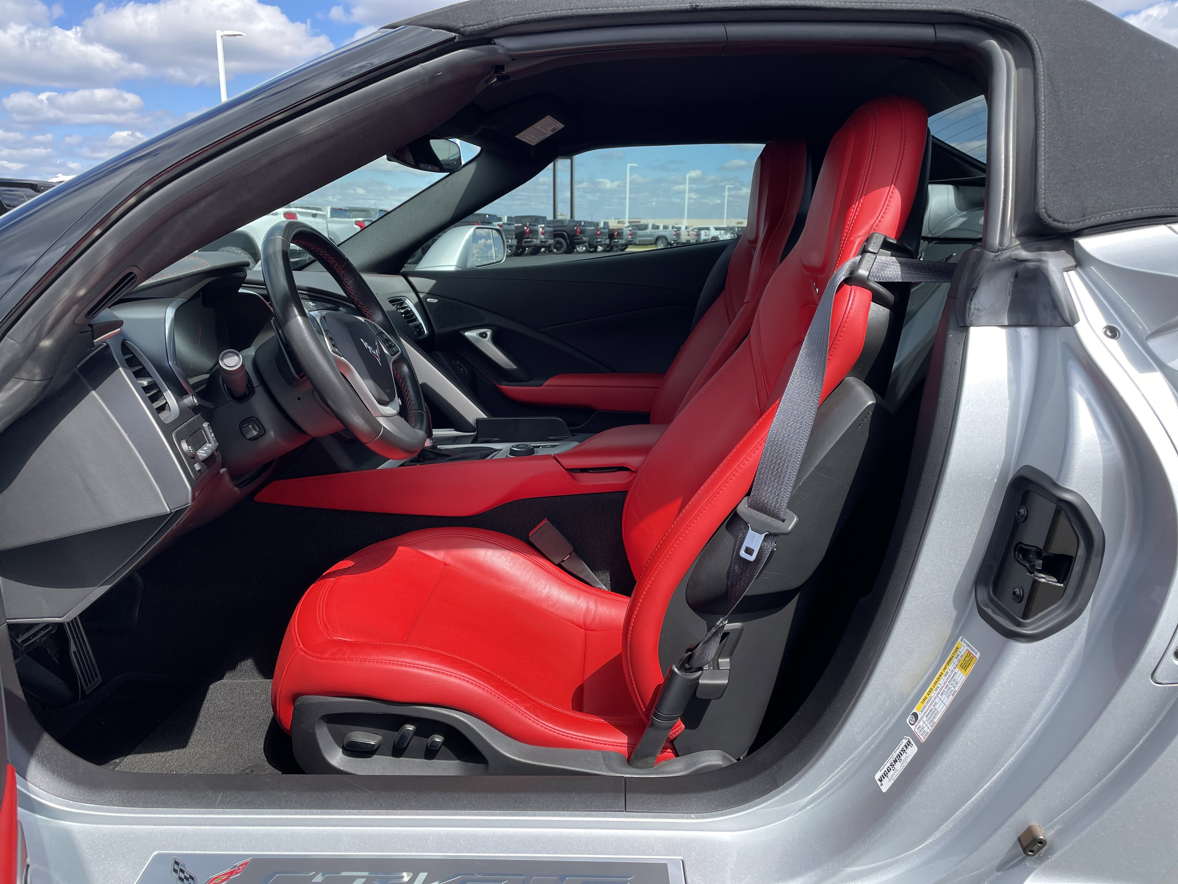 Used 2014 Chevrolet Corvette Stingray Convertible w/ 2LT Preferred Equipment Group RWD image 17