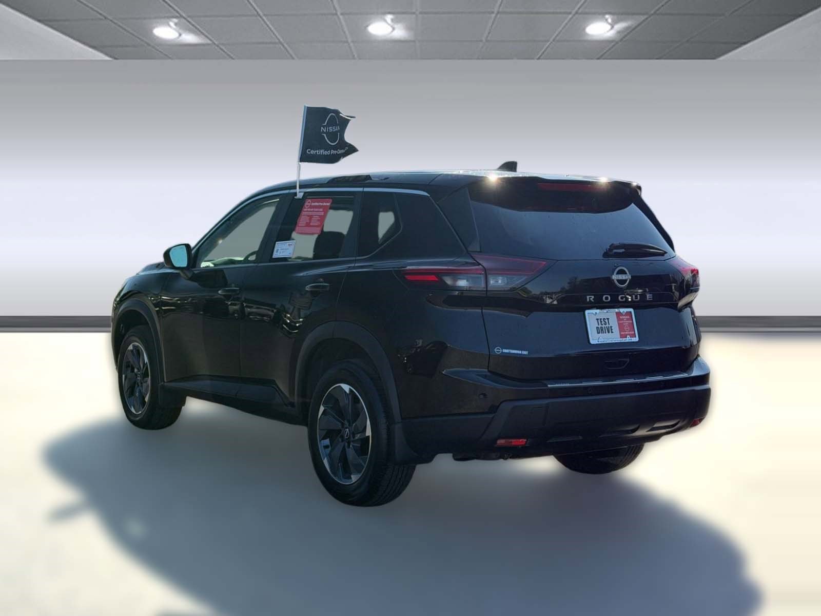 Certified 2026 Nissan Rogue SV image 3