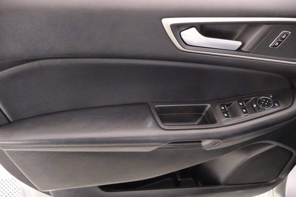 Used 2024 Ford Edge SEL image 15