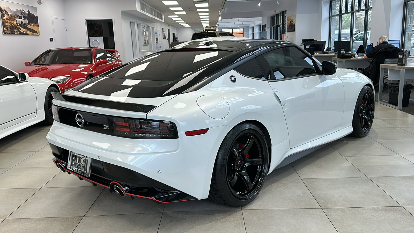 New 2023 Nissan Z w/ Floor Mat Package (L93) RWD image 5