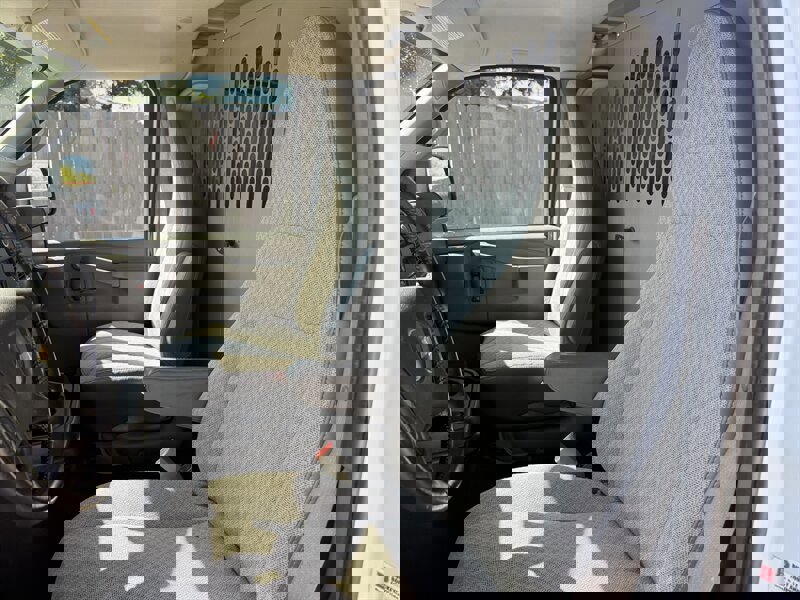 Used 2020 Chevrolet Express 2500 w/ Driver Convenience Package image 5