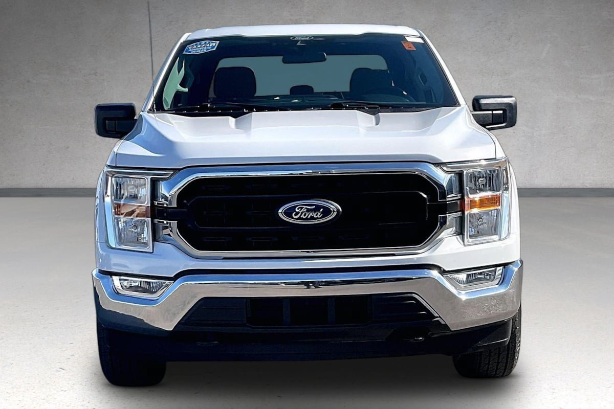 Used 2021 Ford F150 XLT w/ Trailer Tow Package AWD/4WD image 3