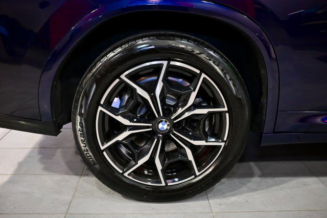 Used 2022 BMW X4 xDrive30i w/ M Sport Package image 42
