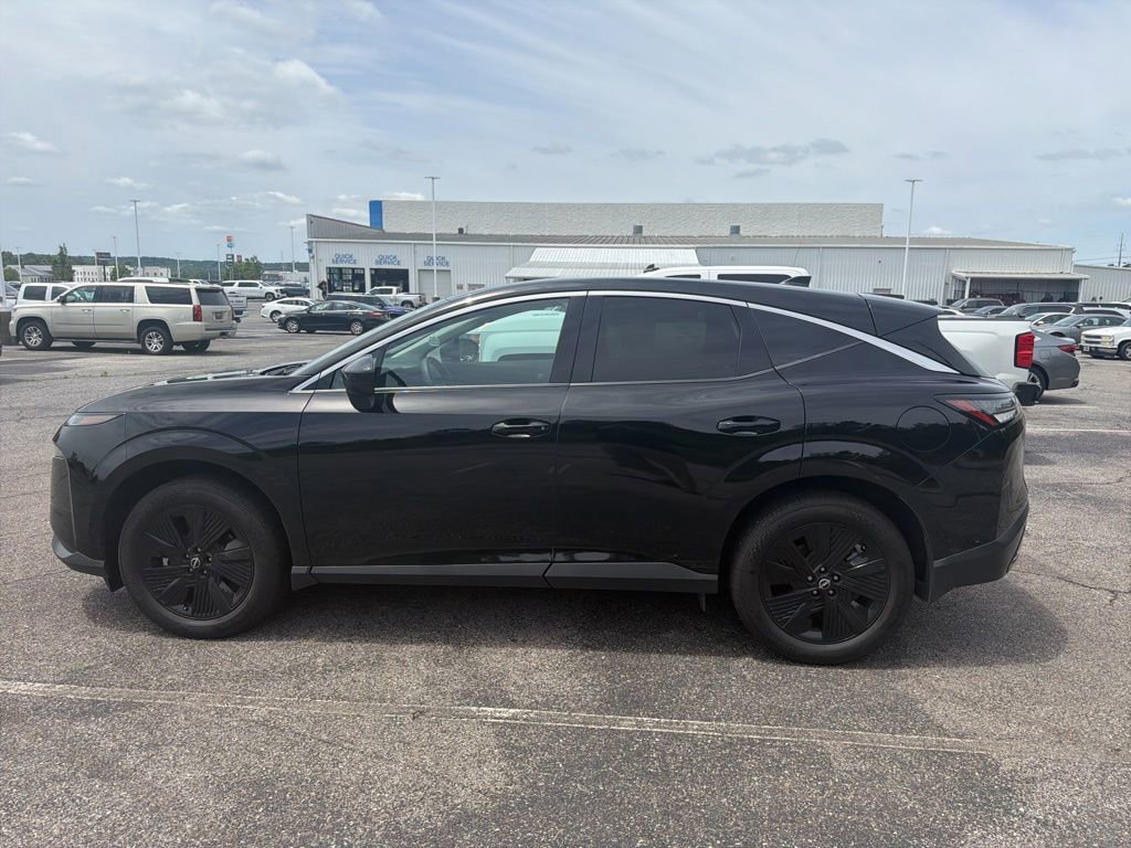 Used 2025 Nissan Murano SV AWD/4WD image 8