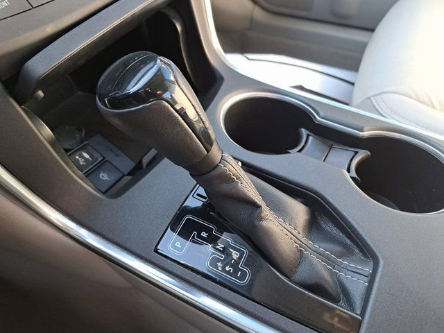 Used 2015 Toyota Camry XLE image 20