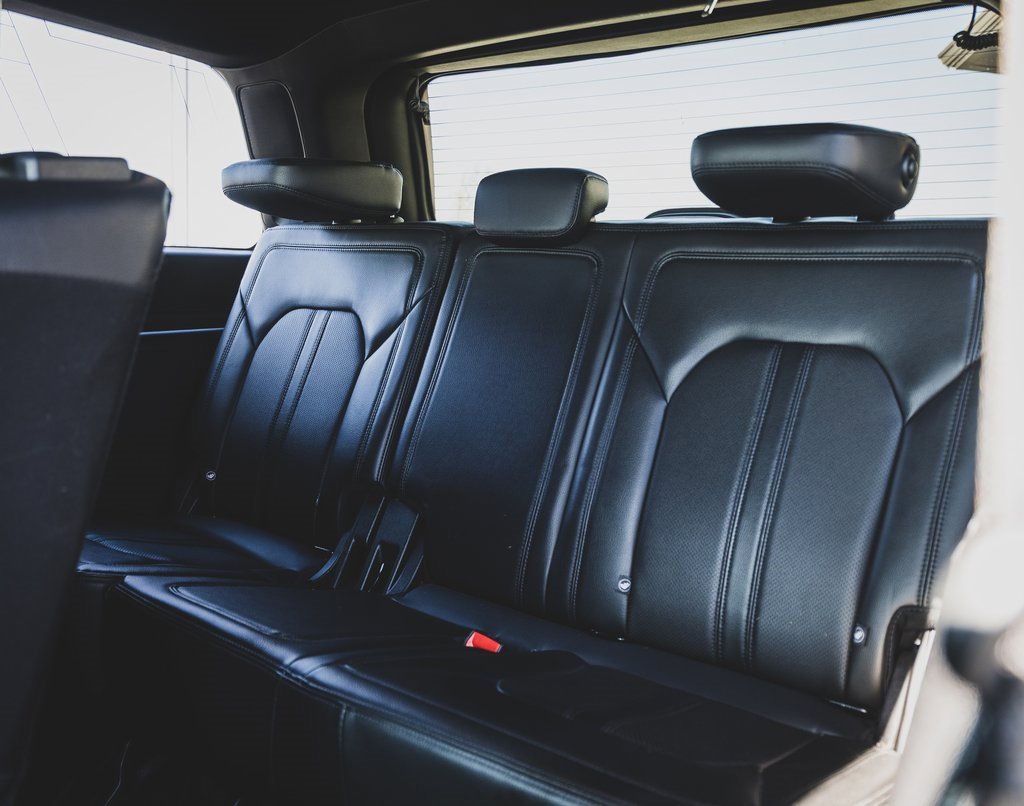 Used 2018 Ford Expedition Limited w/ Driver Assistance Package image 14