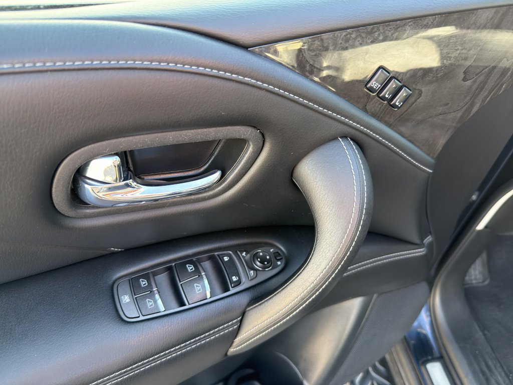 Used 2021 INFINITI QX80 Luxe image 8