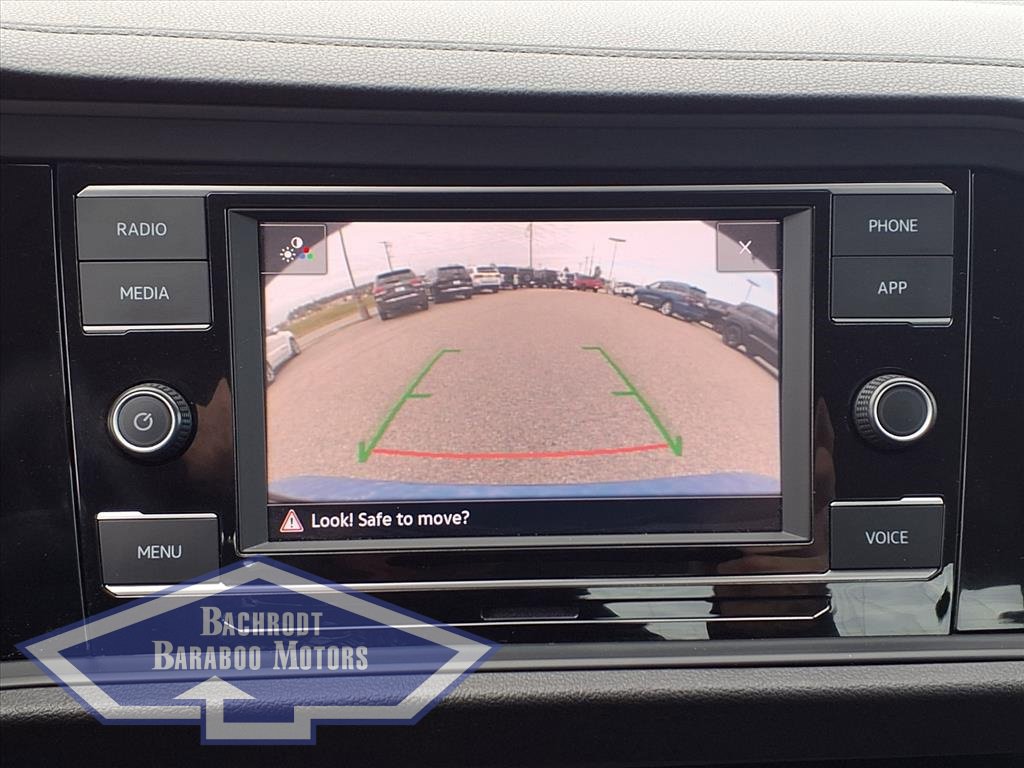 Used 2024 Volkswagen Jetta SE image 29