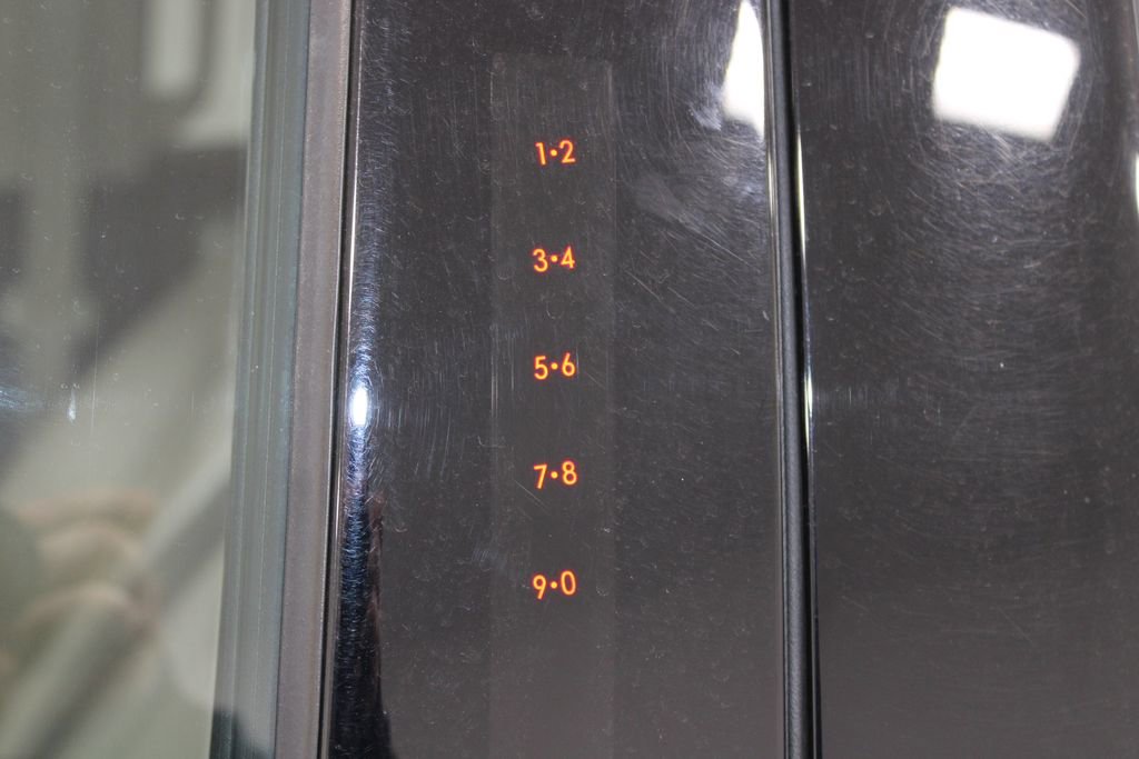 Used 2023 Ford Explorer Limited image 19