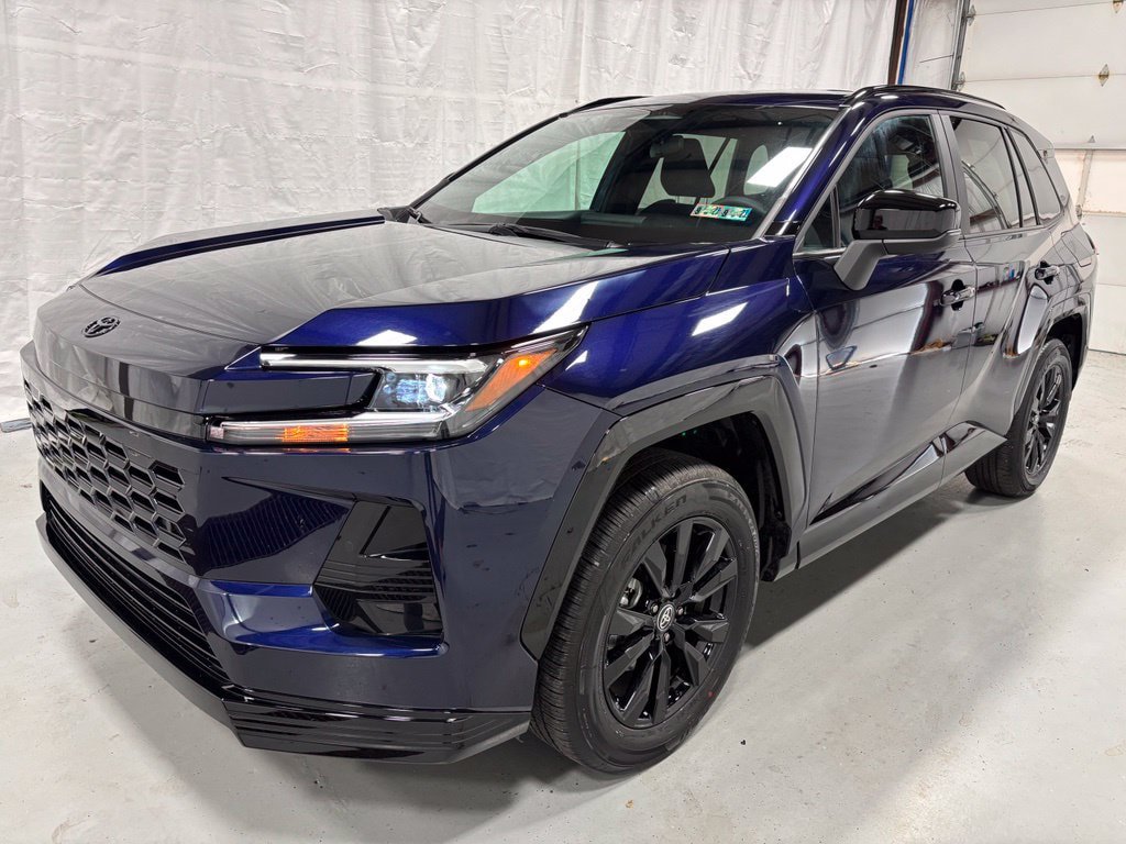 Used 2026 Toyota RAV4 SE w/ Weather Package AWD/4WD image 3