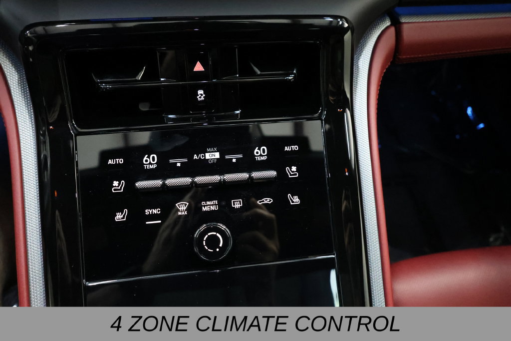 Used 2026 Porsche Panamera image 36