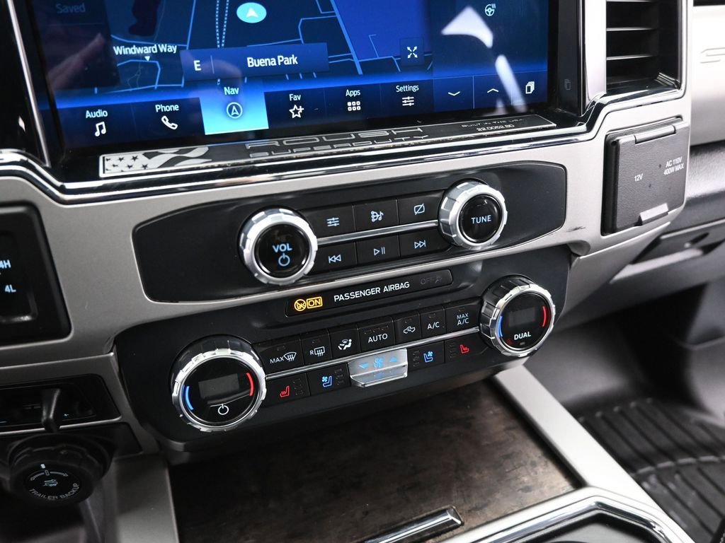 Used 2022 Ford F250 Lariat w/ Black Appearance Package image 15