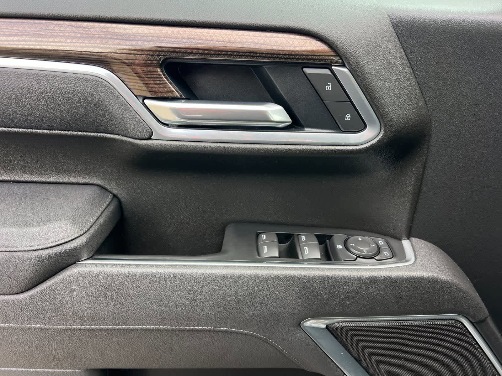 Used 2026 Chevrolet Silverado 1500 LT image 13