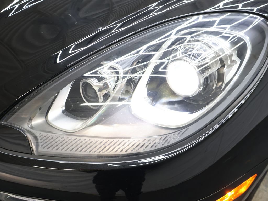 Used 2018 Porsche Macan Sport Edition image 26