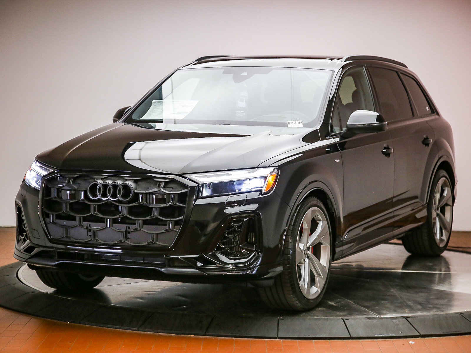 New 2026 Audi Q7 3.0T Prestige AWD/4WD image 1