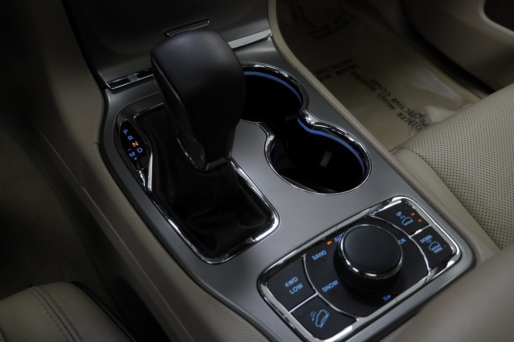 Certified 2021 Jeep Grand Cherokee Overland image 39