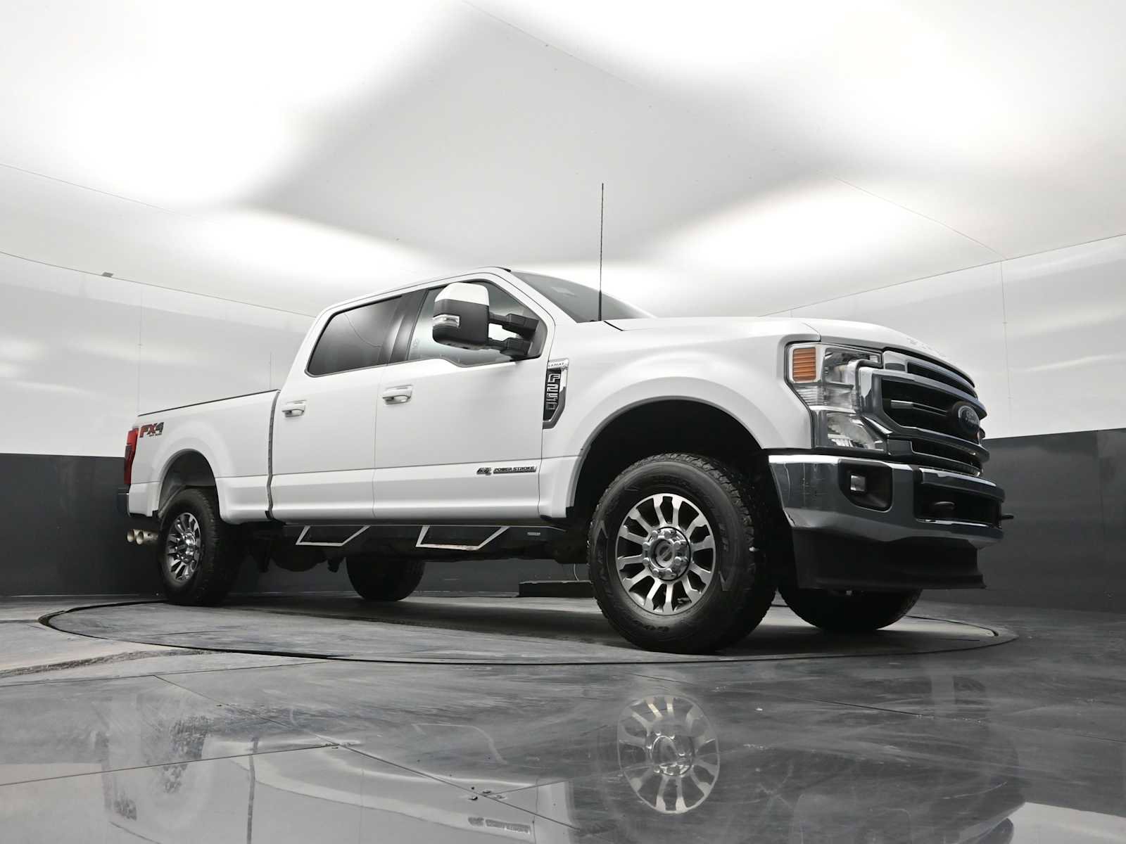 Used 2021 Ford F250 Lariat w/ Lariat Value Package image 16
