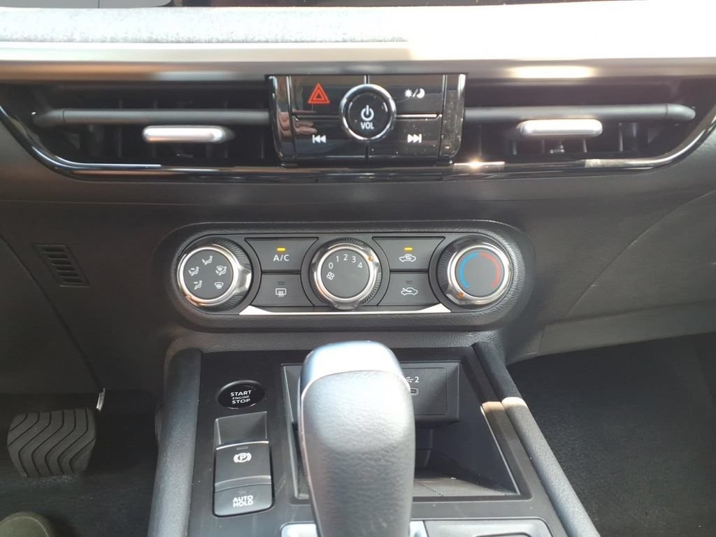 New 2026 Nissan Kicks S FWD image 20